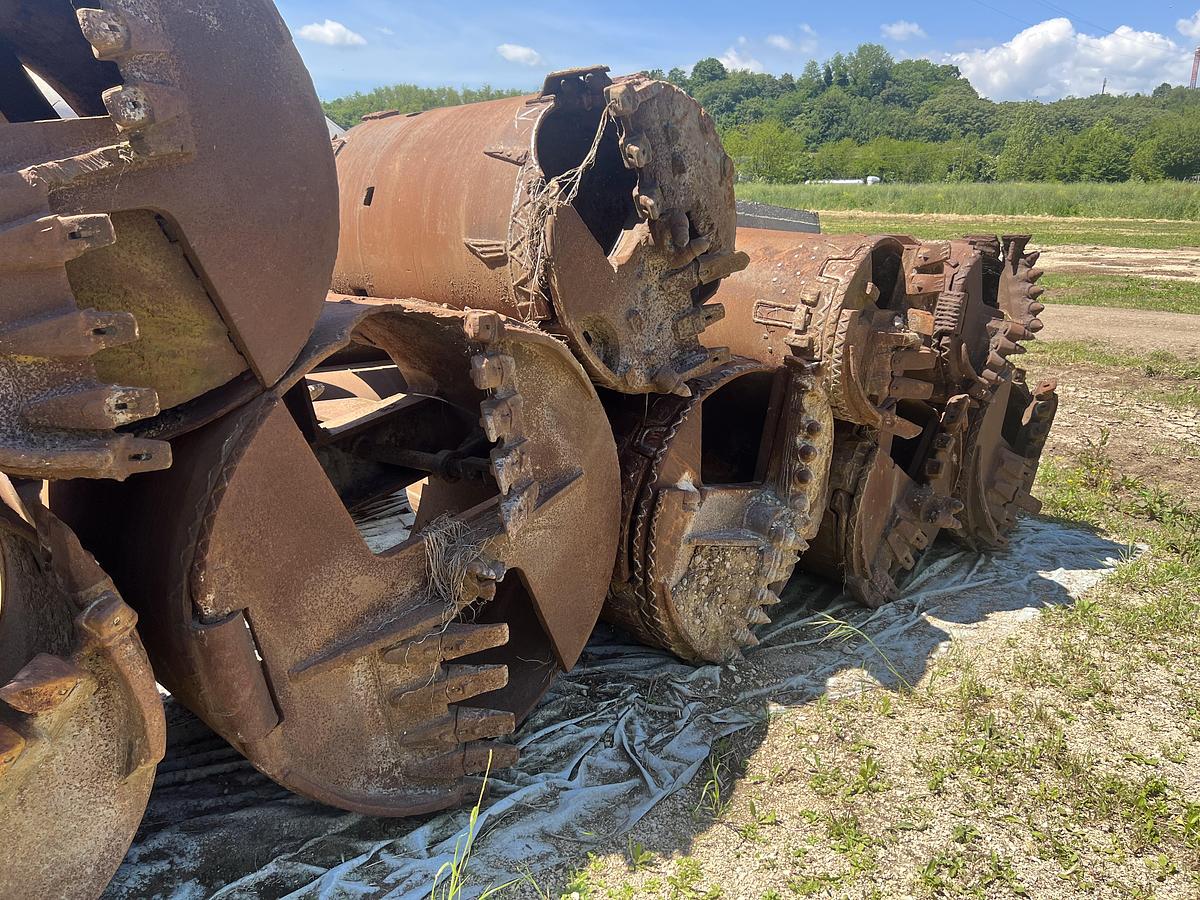Piling bucket and auger stock